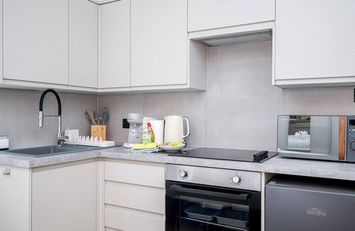 Waddon Apartamento | Pass the Keys | The Nest Studio - Stylish Central Croydon Retreat