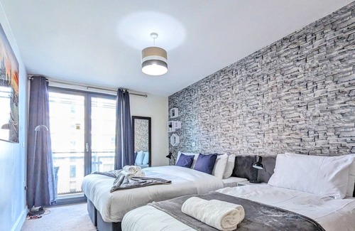 Theatreland Birmingham Apartamento | Pass the Keys | Your Chic Arcadian Getaway in Central Birmingham