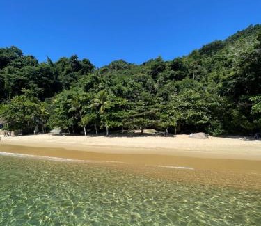Mambucaba Alquiler De Eote | Passeio de barco em Paraty