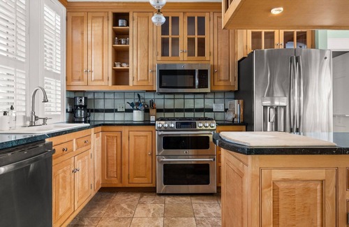 Mount Holly Casa | Pastoral 5-BR Estate Minutes to Okemo