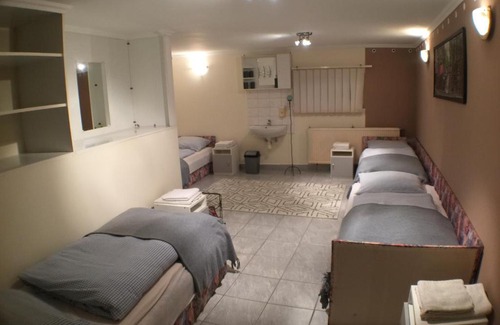 Gyongyospata Apartamento | Patavár Panzió Étterem ***