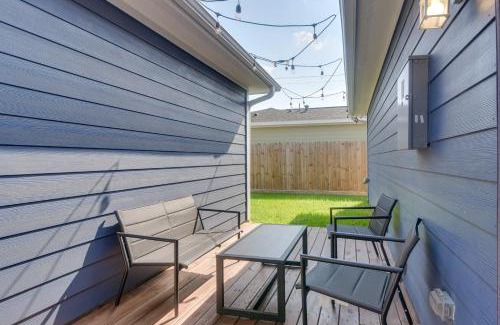 Northeast Houston Apartamento | Patio and Fenced Yard Apt 9 Mi to Dtwn Houston!