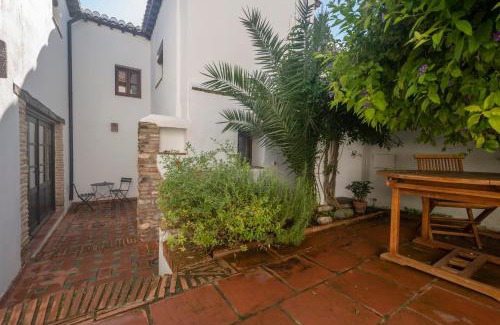 Beiro Casa | Patio del Olivo