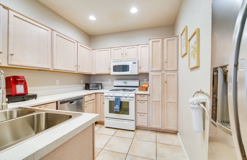 Mesa Casa | Patio, Grill & Pool Access: Cozy Arizona Retreat!