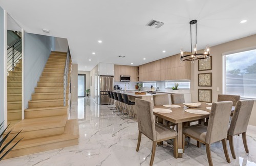Tarpon River Casa | Patio Luna Fort Lauderdale Modern, 3 bedroom, 3 bathroom! NEW and Fully Stocked!