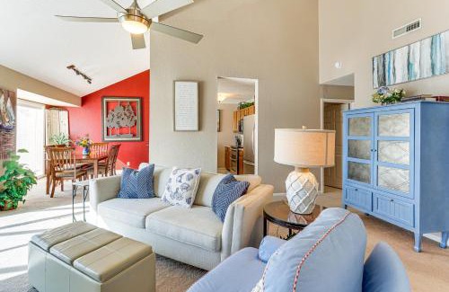 Village of Four Seasons Apartamento | Patio, Views and Pools Lake of the Ozarks Condo!