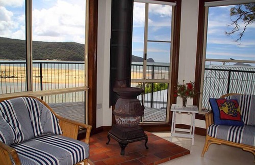 Patonga Casa | Patonga Beach House Bach