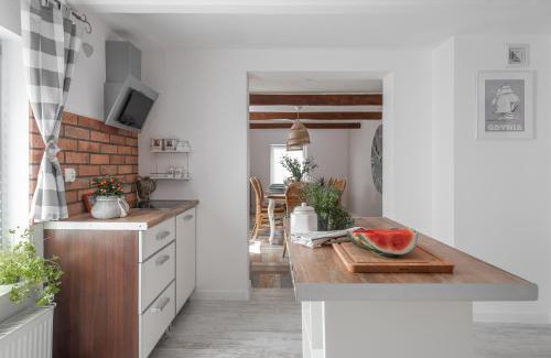 Jastarnia Casa | PATYKIEM PO WODZIE