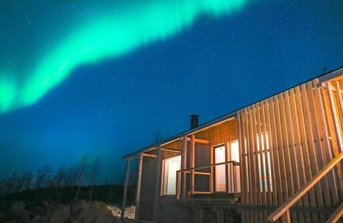 Ii Chalet De Esquí | Pauha - Aurora Nights at the Seaside Cabin
