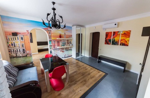 Brest Apartamento | PaulMarieApartments on Sovetskaya