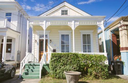 Mid-City Apartamento | PAUSED - Miss Ruby's Mid-City