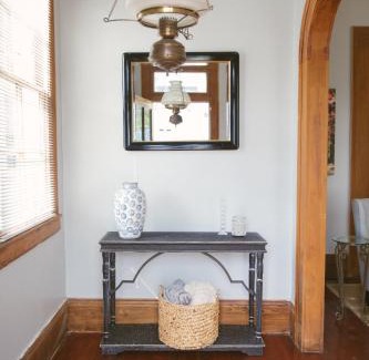 Mid-City Apartamento | PAUSED - Miss Ruby's Mid-City