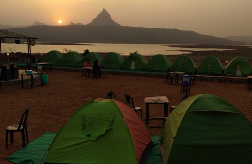 Thakursai Alquiler De RV | Pavana Lake Camping