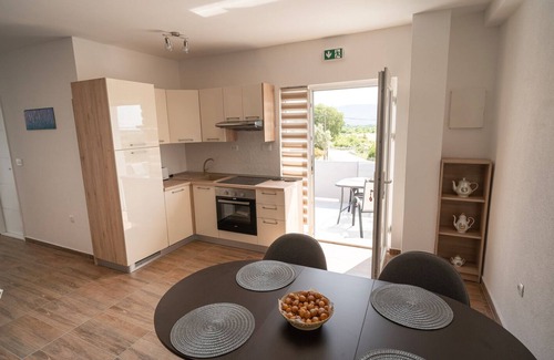 Sibenik Apartamento | Pave & Ema apartman