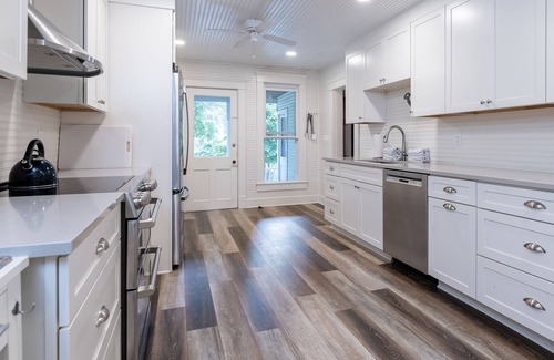 Ottawa Beach Casa | Pavillion Paradise | 6 Bed, 2 Bath