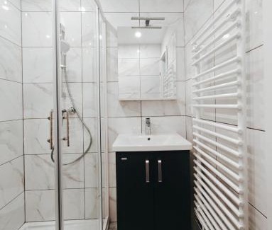 Senturska Gora Cama Y Desayuno | PAVLIN Bed & Breakfast