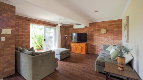 Woorim Casa | Paws & Waves Beachside Retreat