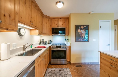 North Park City Condominio | Pay Day Condominiums