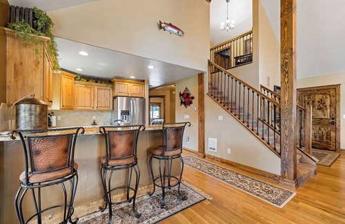 McCall Casa | Payette RIver Estate - Game Room - Hot tub - Firepit - AC - Trailer parking