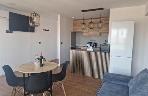 Castello de la Plana Apartamento | Paz Central Tower - Pets OK