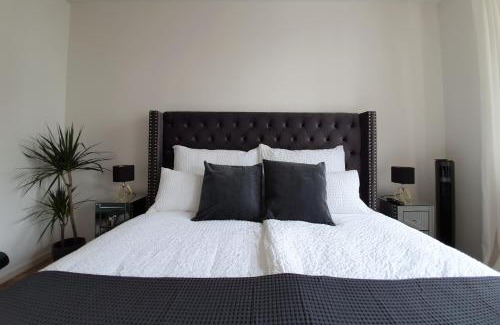 Senftenberg Apartamento | PB Ferienwohnungen - FeWo 4 - Stilvoll eingerichtetes Studio im Herzen Senftenbergs