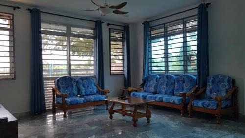 Tanjung Tanah Merah Apartamento | PD Batu 9 Cocobay apartment with family
