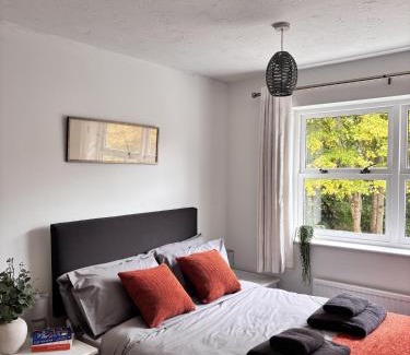 North Moreton Casa | Peace and comfort in town house close to station