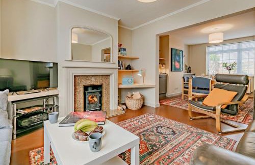St Just Casa | Peace and Plenty