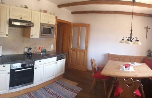 Puch bei Hallein Apartamento | Peace and relaxation, family vacation, large garden