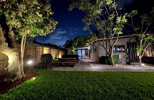 Middle River Terrace Casa | Casa espaciosa, con jacuzzi, corta distancia de Wilton Dr. Bienvenidas mascotas!