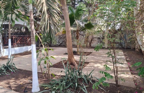 Gunjur Casa | Peace House in Gunjur, Style and Comfort, Just off Gunjur Highway