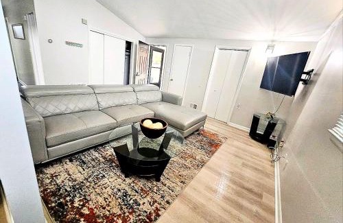East Side Casa | Peace in the City