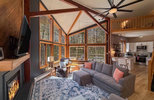 North Conway Casa | Peace In The Pines | Private North Conway Retreat
