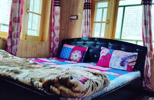 Gulmarg Casa | Peace inn paradise Guest House Gurez