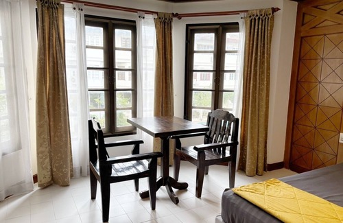 Huay Kaew Cama Y Desayuno | Peace Pool BNB Family and Female only