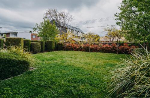Turner Apartamento | Peaceful 1-Bed Apartment Close to Lonsdale St