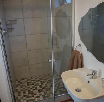 Bloubergstrand Apartamento | Peaceful 1-bedroom flatlet, 10 min from the beach
