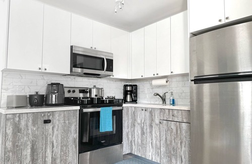 Edgewood Condominio | Peaceful 1BD king Bed private condo