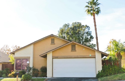 Sylmar Casa | Peaceful 1BR/1BA Retreat by the Mountains – A Cozy Escape in LA