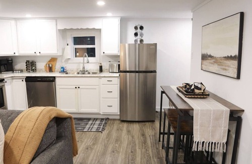 Ellijay Cabina | Peaceful 1br Cabin | Hot Tub | Pets Welcome!