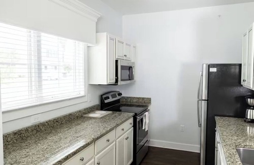 Lackey Complejo | Peaceful 1BR Retreat in Gated Estate Near History + Local Parks