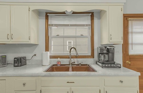 Pittsboro Apartamento | Peaceful 2-Bedroom Apartment - Close To It All!