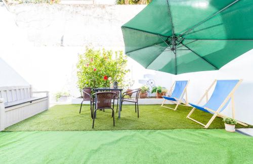 Benfica Casa | Peaceful 2-bedroom House with Garden at the heart of Benfica