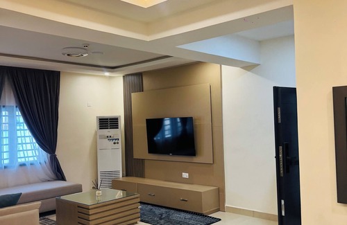 Jabi Apartamento | Peaceful 2BR Apartment in Jabi Near Lake Mall + Concierge by GAC