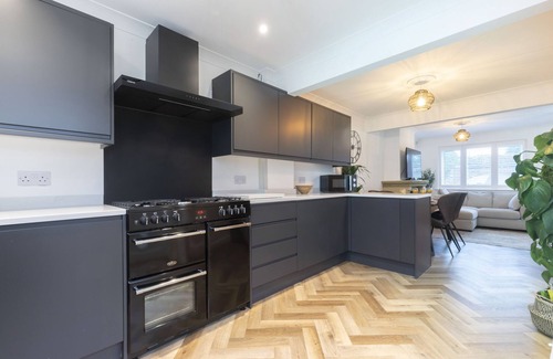 Montpellier Casa | Peaceful 3-Bed Home in Tivoli