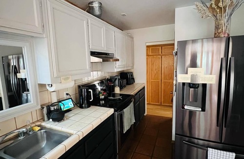 Foresthill Casa | Peaceful 3-bedroom house w/AC, fitness room & sauna in the middle of Forest