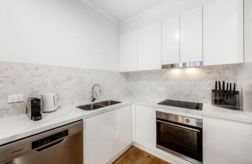 Nundah Apartamento | Peaceful 3BR 2BA with Parking Near Airport and CBD