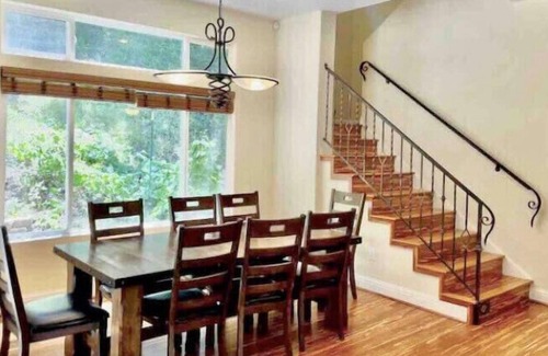 Carmel Valley Casa | Peaceful 5 Bedroom Home in Carmel Valley near Wine-Tasting
