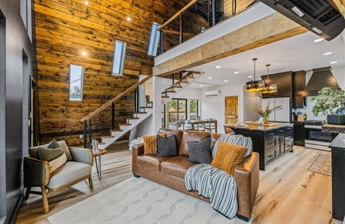 Twin Falls Cabina | Peaceful Aframe Lux Cabin in Snake River Canyon