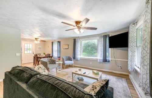 Allegany Casa | Peaceful Allegany Home, Walk to SBU!